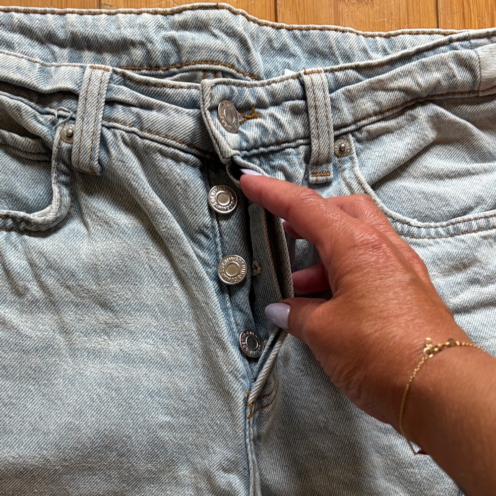 H&M Men's Ripped Light Blue Jeans - Picture 2 of 4